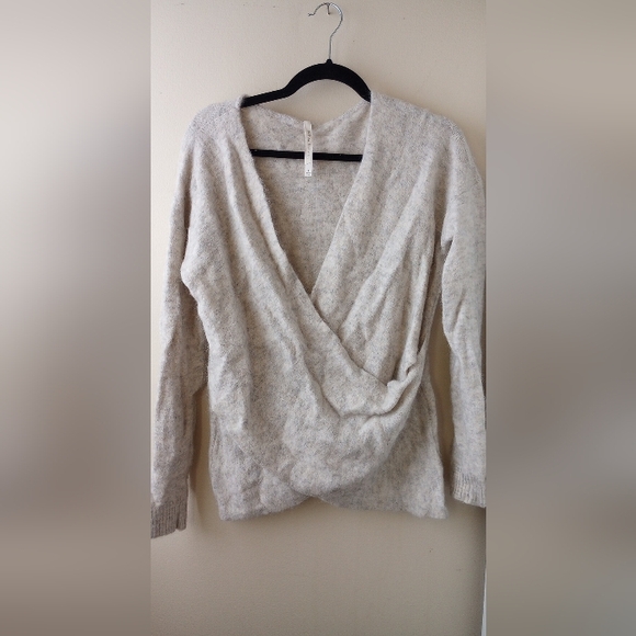 Babaton Crossover Faux Wrap Wool Alpaca Sweater Large - Picture 3 of 7